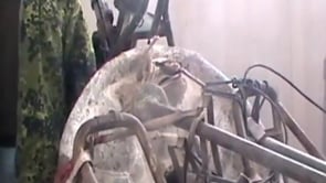 بعض الغنائم التي تم السيطرة عليها بعملية نوعية من قبل كتائب الجيش الحر في بلدة الزعينية في ريف إدلب