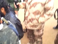 تجهيزات عناصر لواء مغاوير حوران لمعركة السيطرة على حاجز أم المياذن في ريف درعا