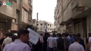 مظاهرة في مدينة سقبا في ريف دمشق في جمعة "بخطوطكم الحمراء يقتل الشعب السوري"