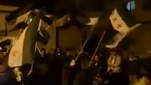 مظاهرة مسائية في مدينة قارة في ريف دمشق في أحد "درعا مهد الثورة"