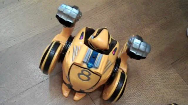 Prime-8 Gorilla Robot
