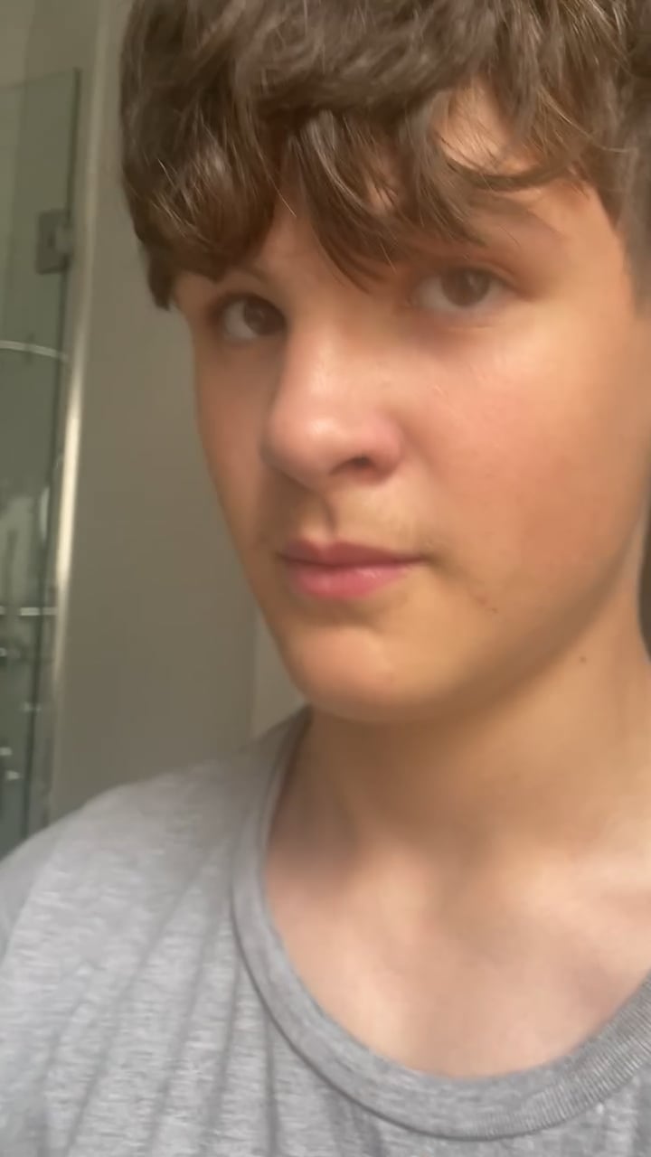 Watch takeo kok's Weight: 149.4 pounds