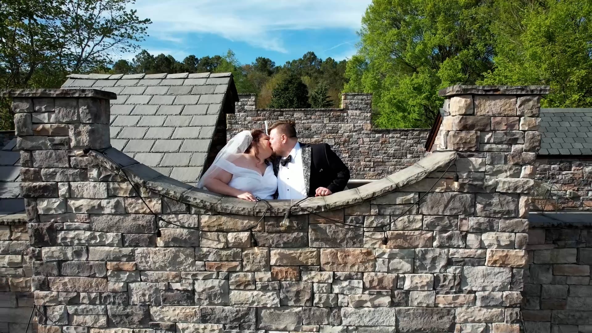 kiss on the castle