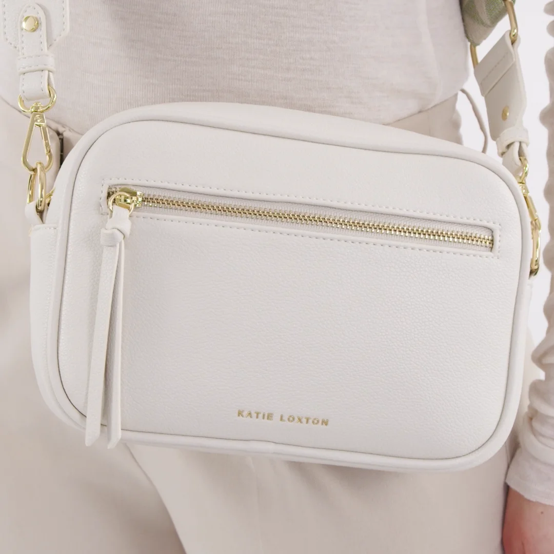 ★THE ALLY☆Hailey bag COACH® Outlet | Hailey Flap Bag