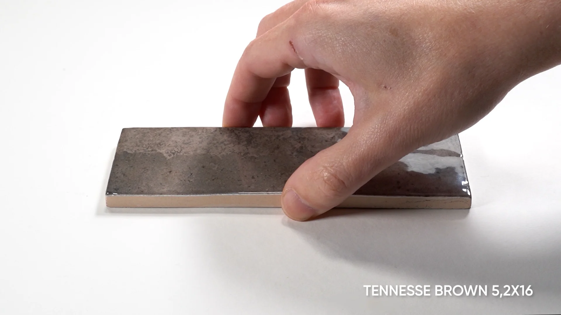 CARMEN-TENNESSEE BROWN 5,2X16,1
