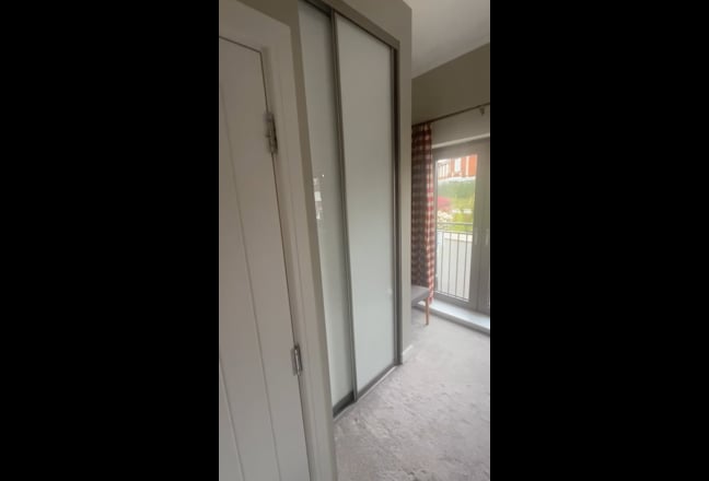 Video 1: Room (Yours)