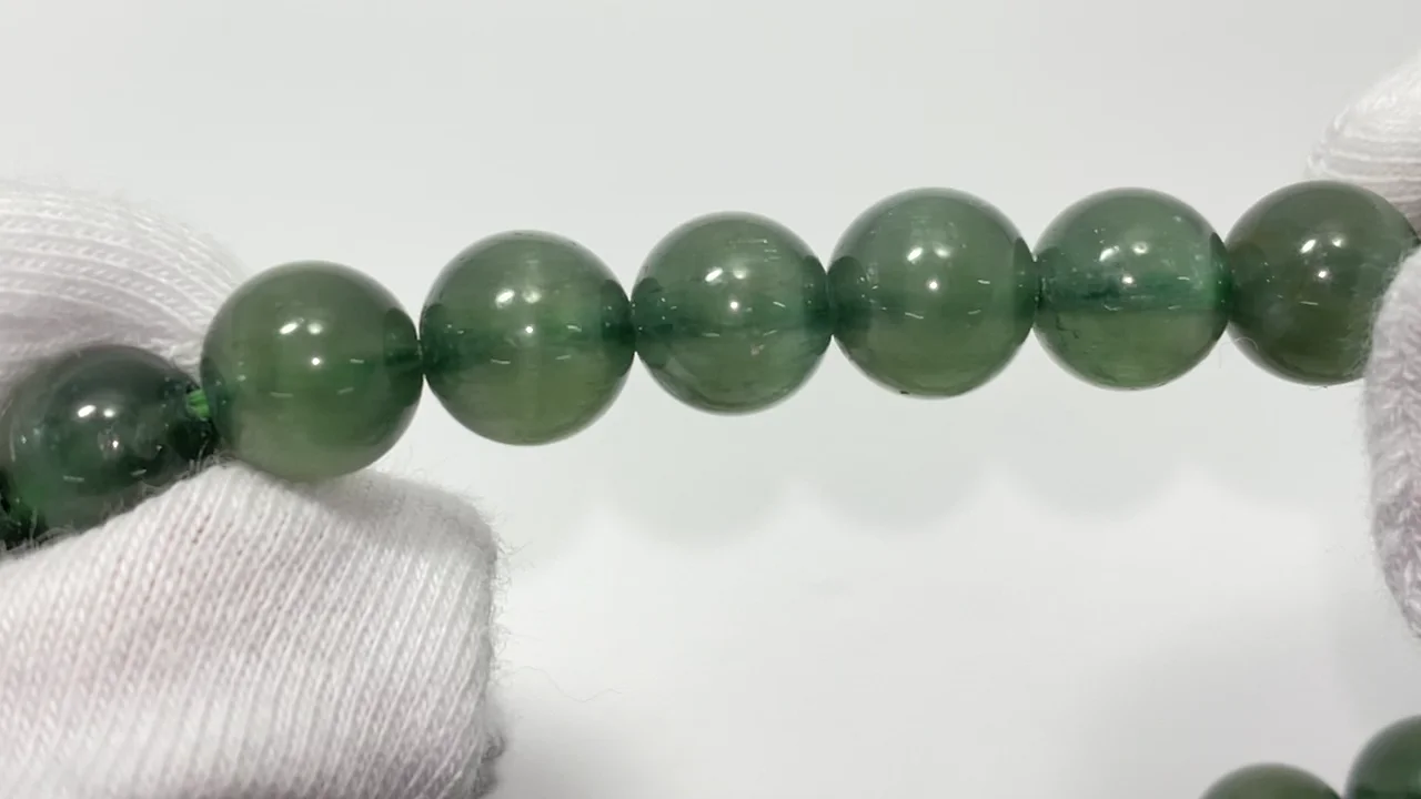 動画】【1点もの】グリーンクォーツキャッツアイ ラウンド7.5mm 1連
