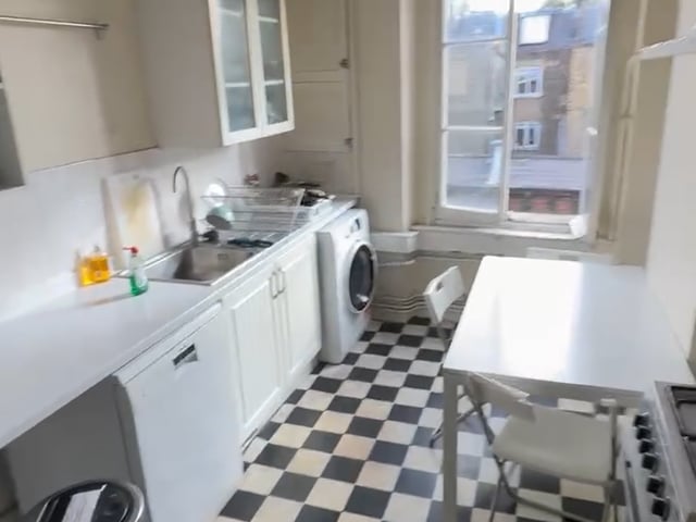 2 mins walk to Notting hill gate stn|Gorgeous room Main Photo