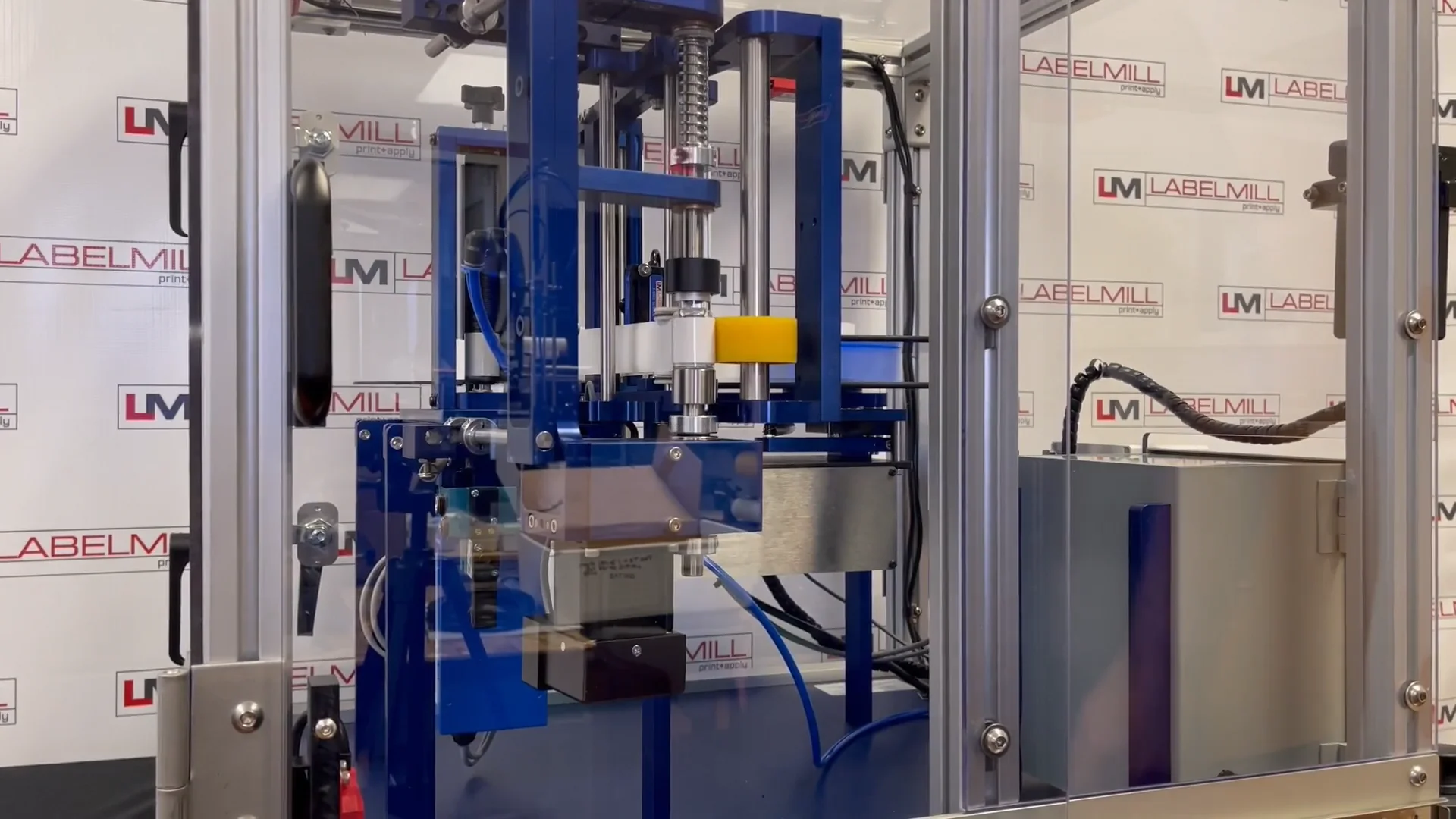 Hybrid Servo Drive Automatic Label Applicator - LM4012