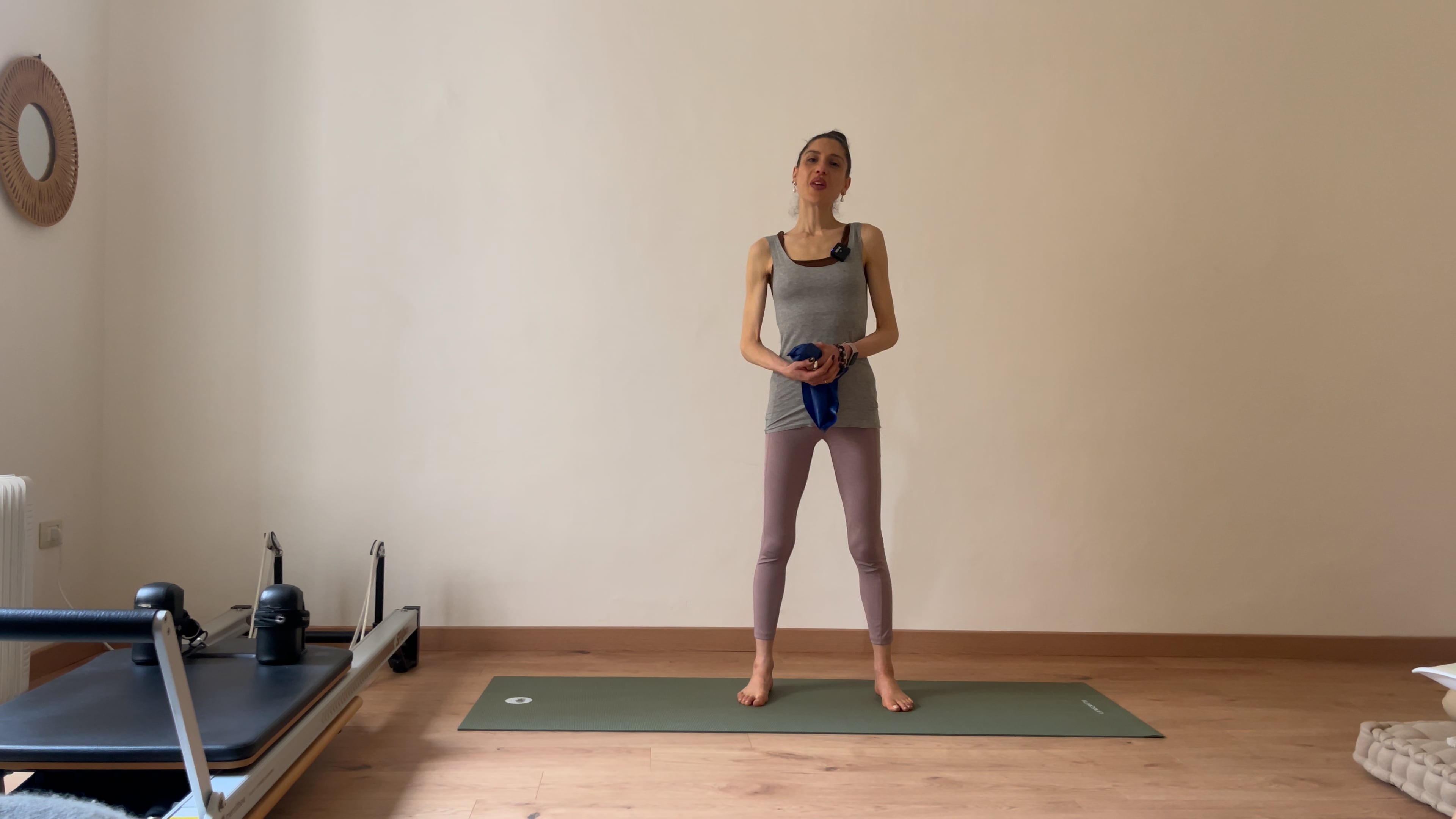 2. Travelling Pilates- Quick short & effective Dynamic Pilates (Long band)