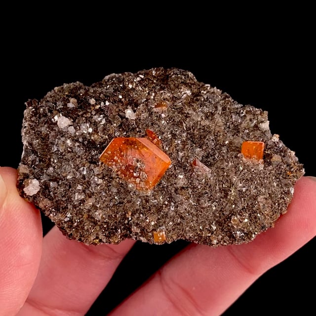 Wulfenite (classic material)