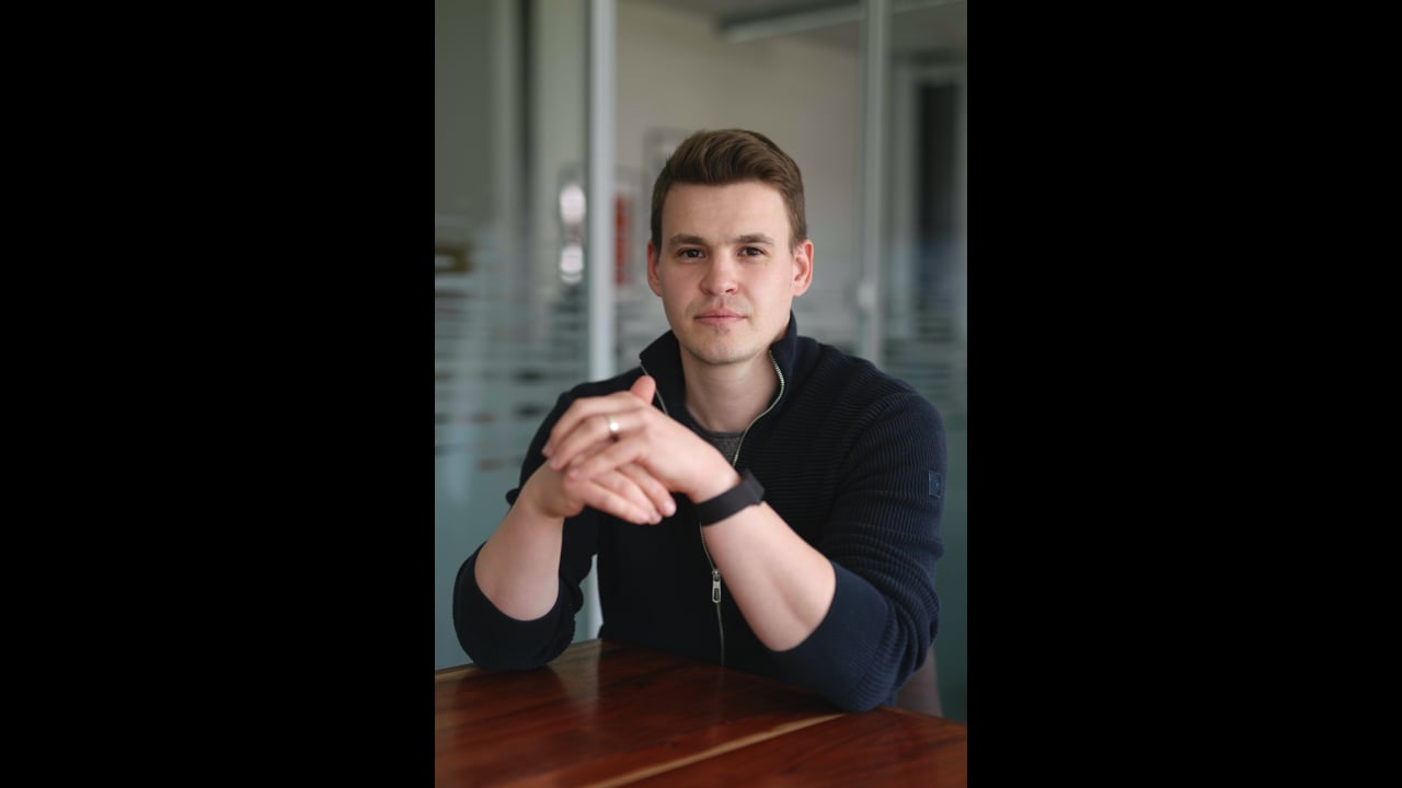
        
          Filip Mandík
        

        
          –
        

        
          CEO Sense
        
        