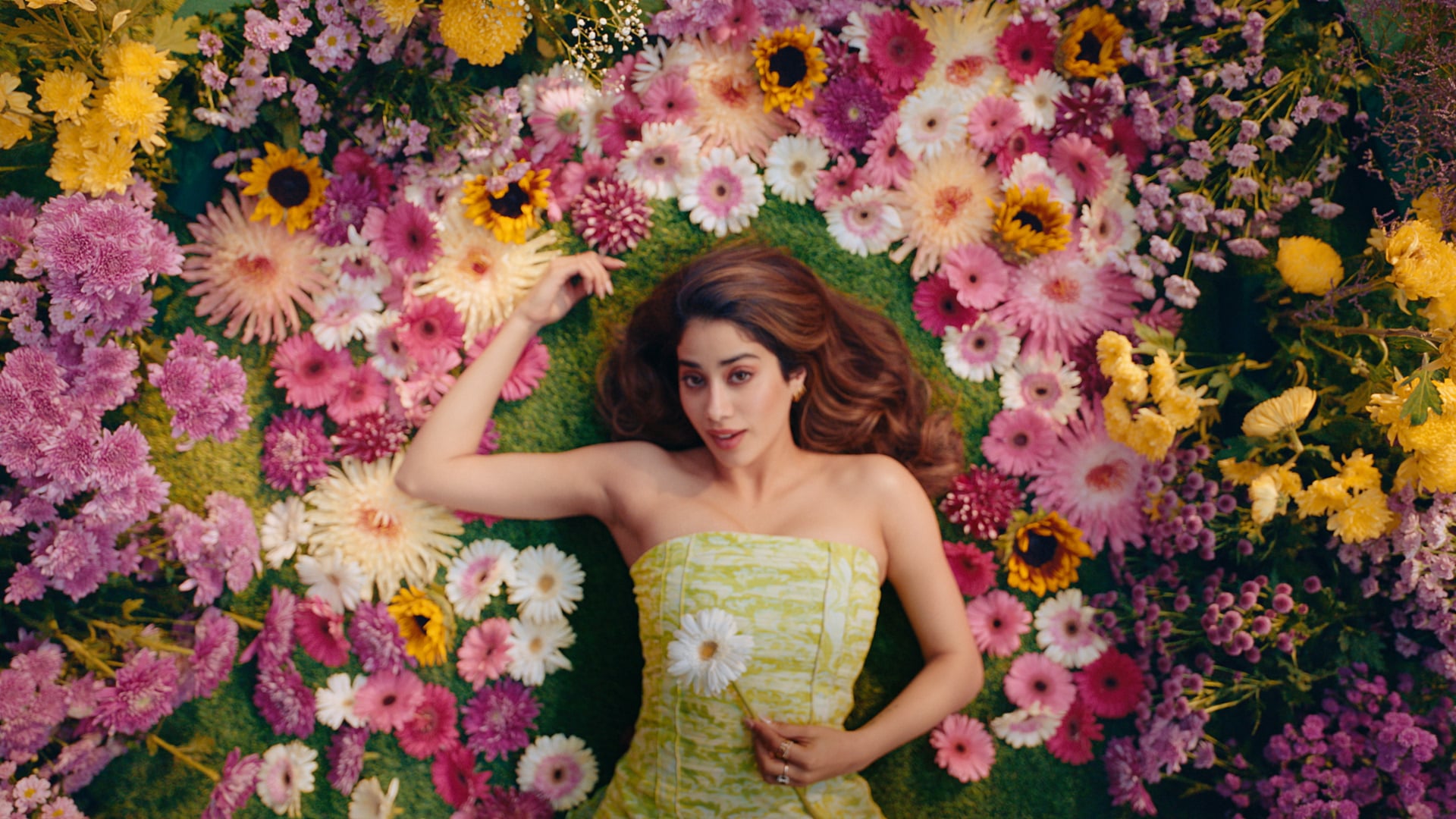 Nykaa Pink Summer Sale Ft. Janhvi Kapoor | Director's Cut