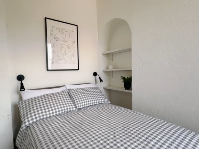 Bright And Quiet Double Room In Town Center Main Photo