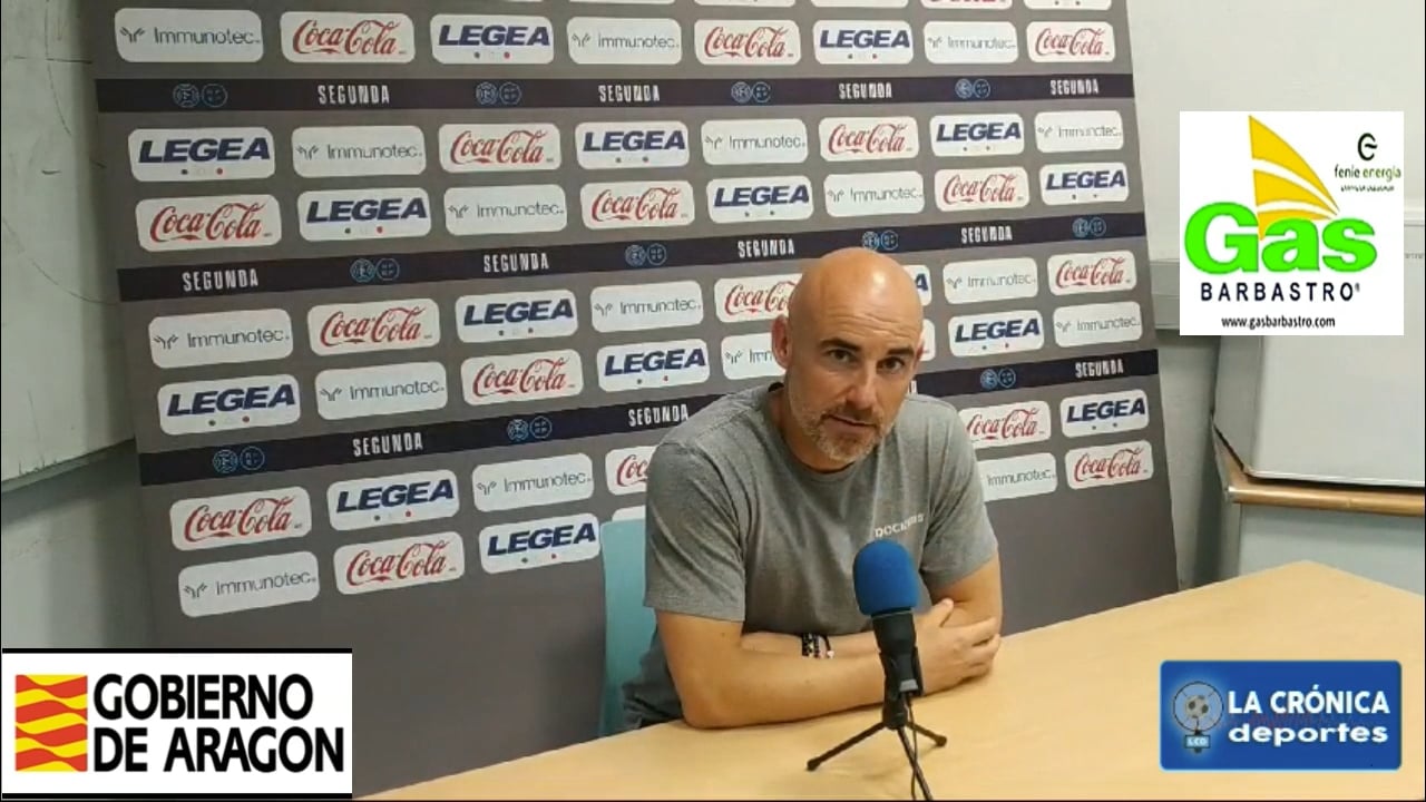 DANI MARTÍNEZ (Entrenador Barbastro) SD Gernika 0-1 UD Barbastro / Jor. 34 - Segunda Rfef / Gr 2