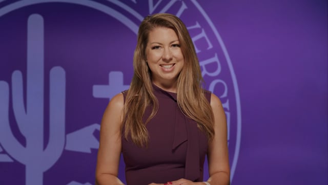 Button to play video: Dean's Message - Honors College