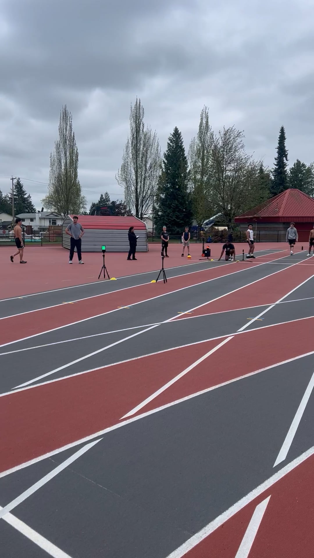 Watch PurpleShift athlete's 40 Yard Dash: 4.94 seconds