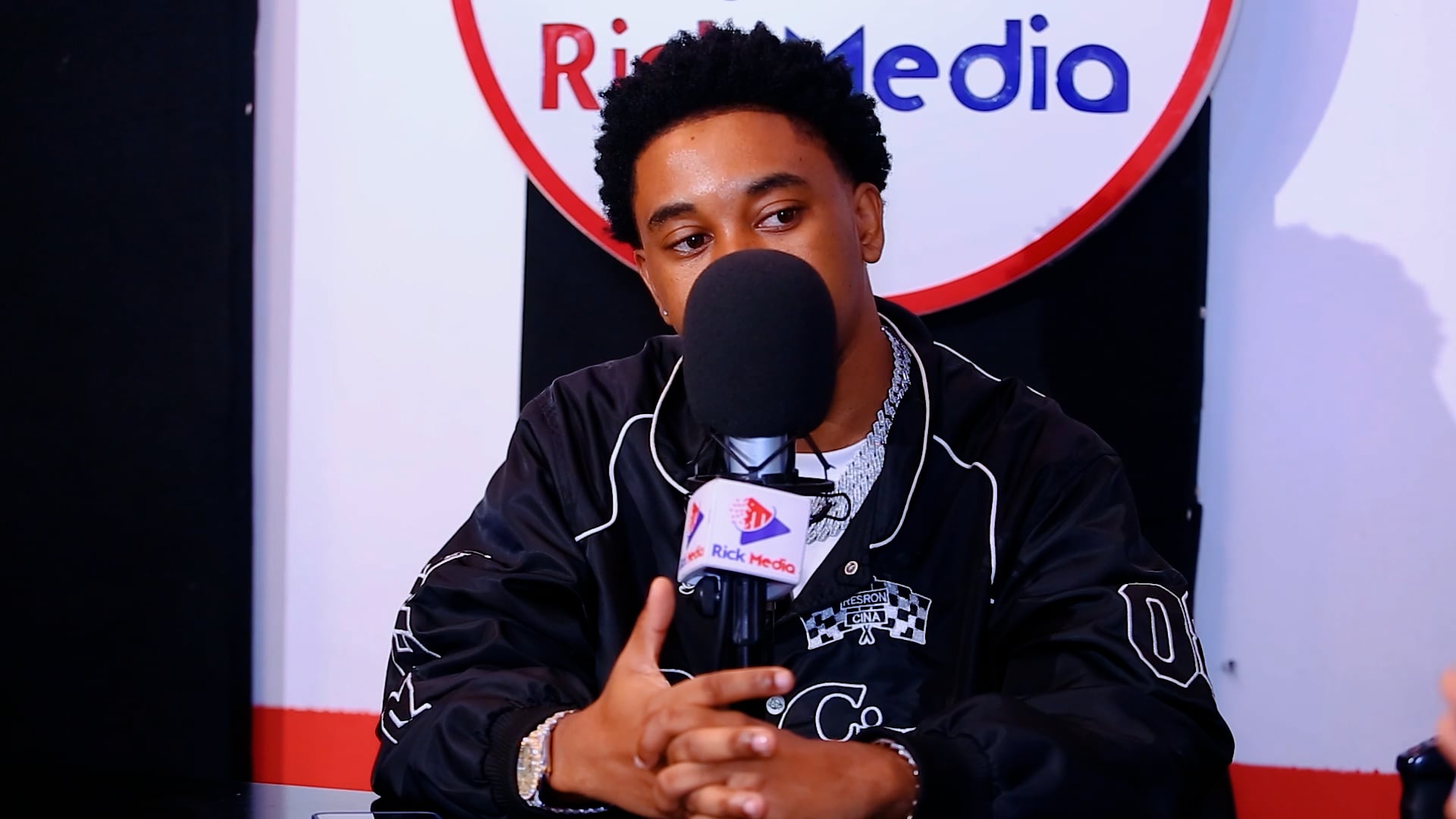 rickmedia:JAY MELODY Atoa ya MOYONI "NAPENDA DRAMA za HARMONIZE/WCB/HAPANA sija SIGN/WAMENIANGUSHA