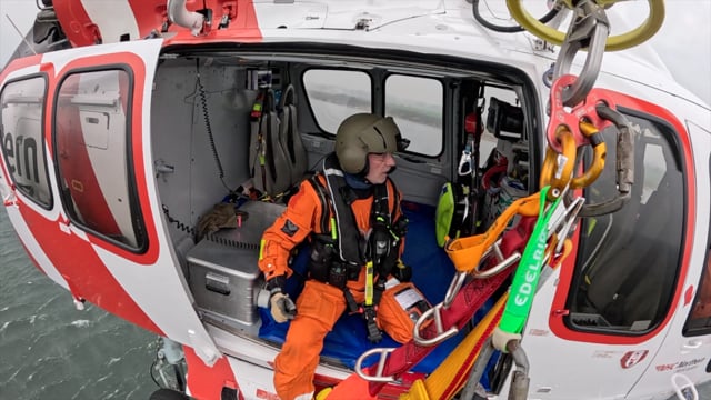 Notfälle auf dem Meer: Leben retten mit dem Helikopter