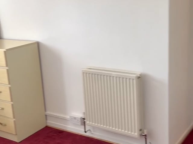 Spacious furnished double room on Blyth road, BR1 Main Photo
