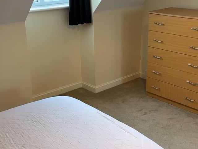 Large Room Available Now in Large Shared House Main Photo