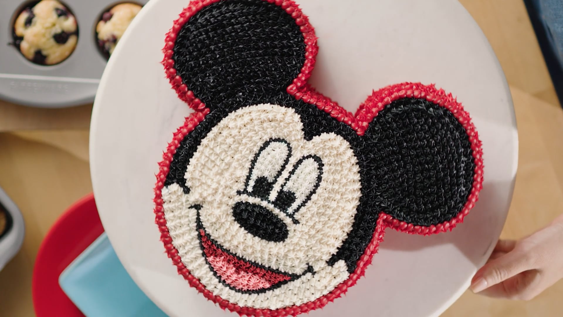 Disney+Farberware Bakeware Ad
