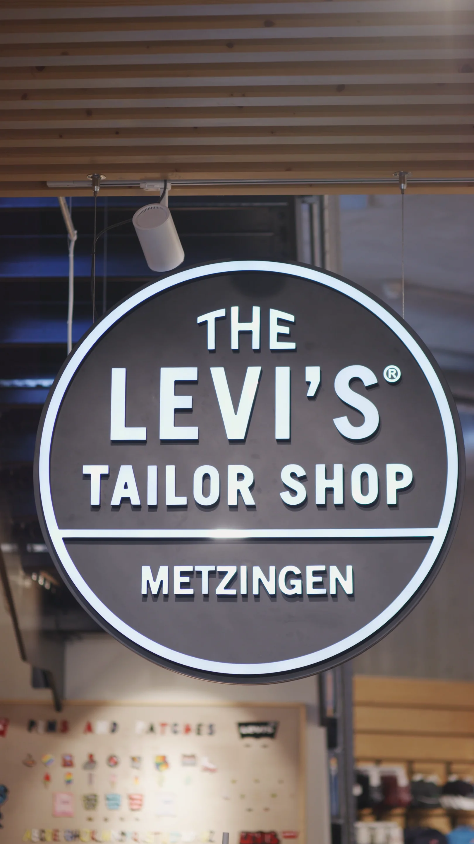 Levis neu