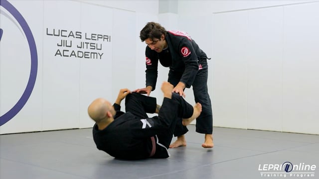 Spider with Lasso Escape to Long Step Pass to Armbar