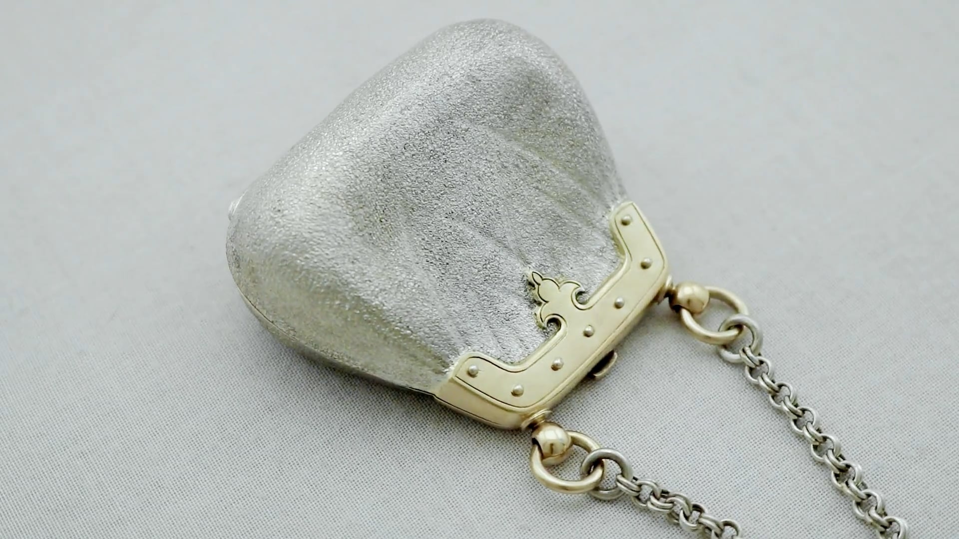 Victorian Sterling Silver Coin Purse by William Summers, London
