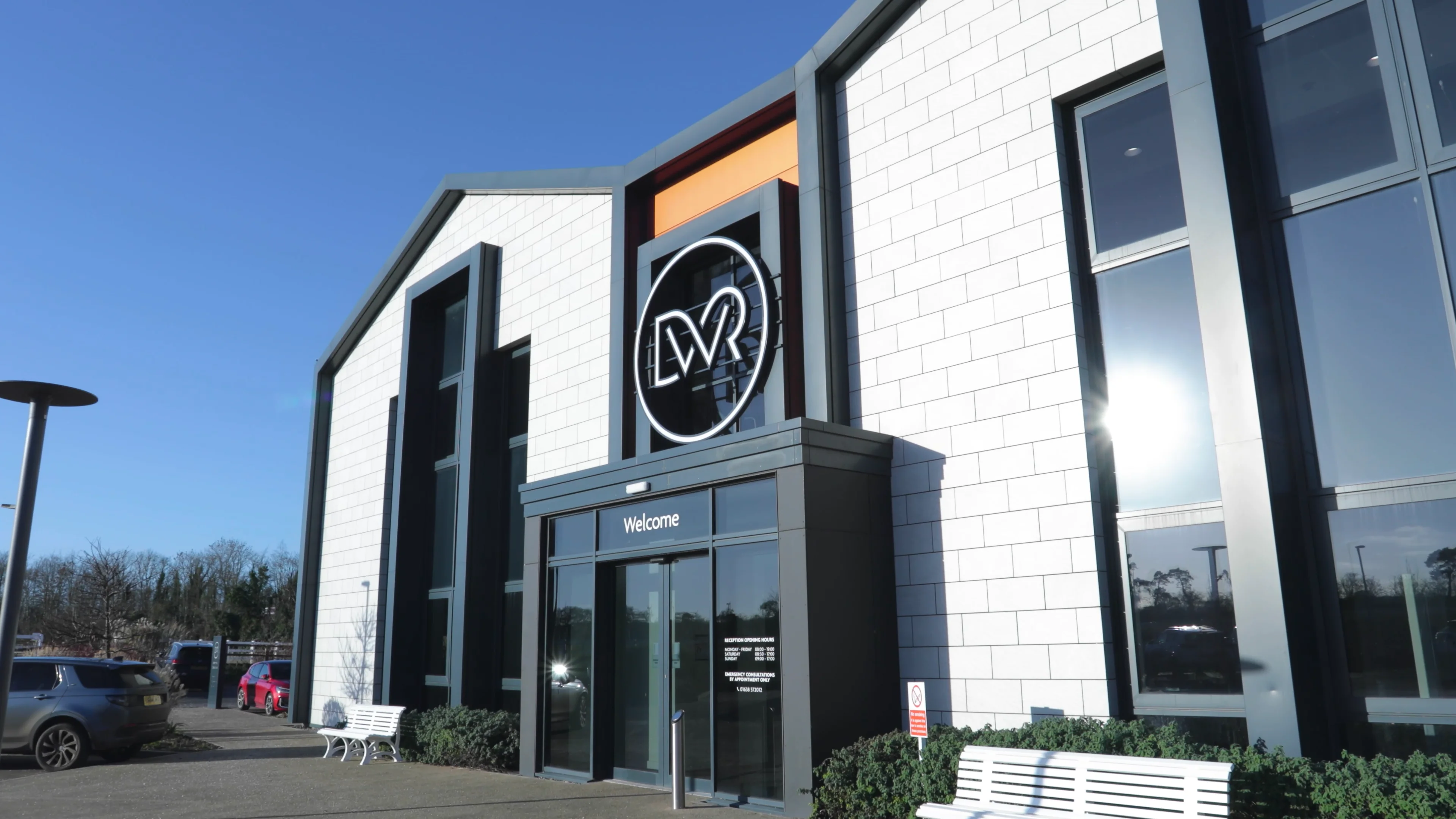 Home Dick White Referrals