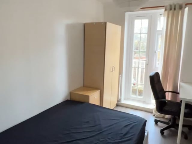 Double room in Camberwell (bills included) Main Photo