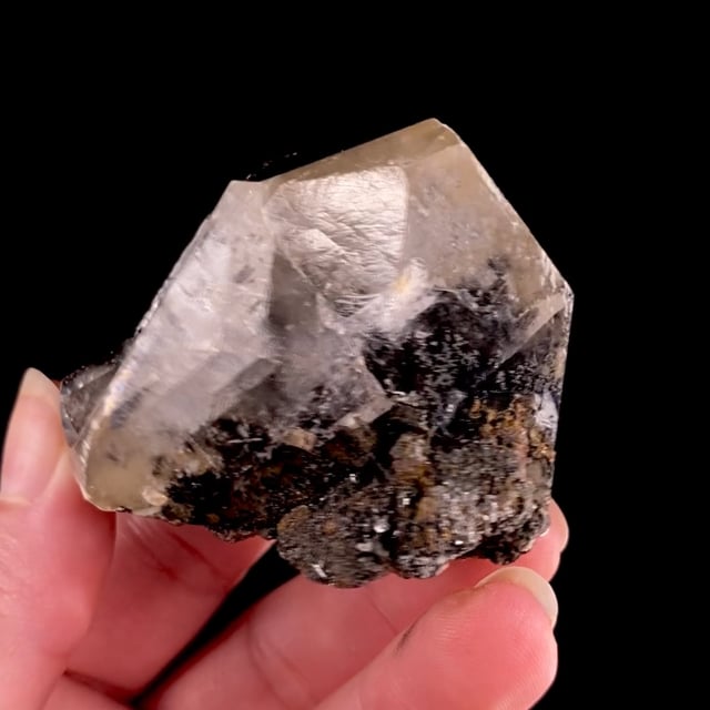 Calcite (twin) (classic material)