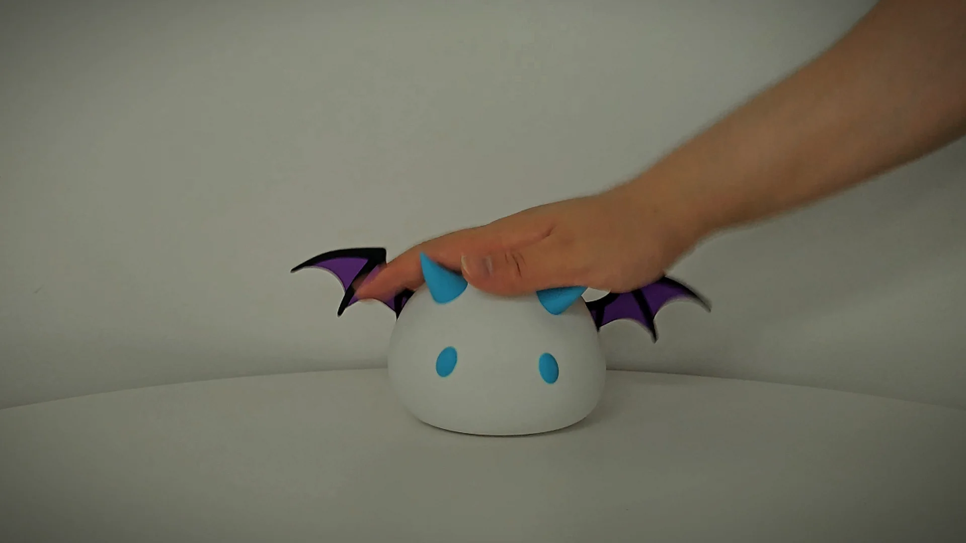 Summoners War] Devilmon Silicone Mood Lamp – Com2uS Store