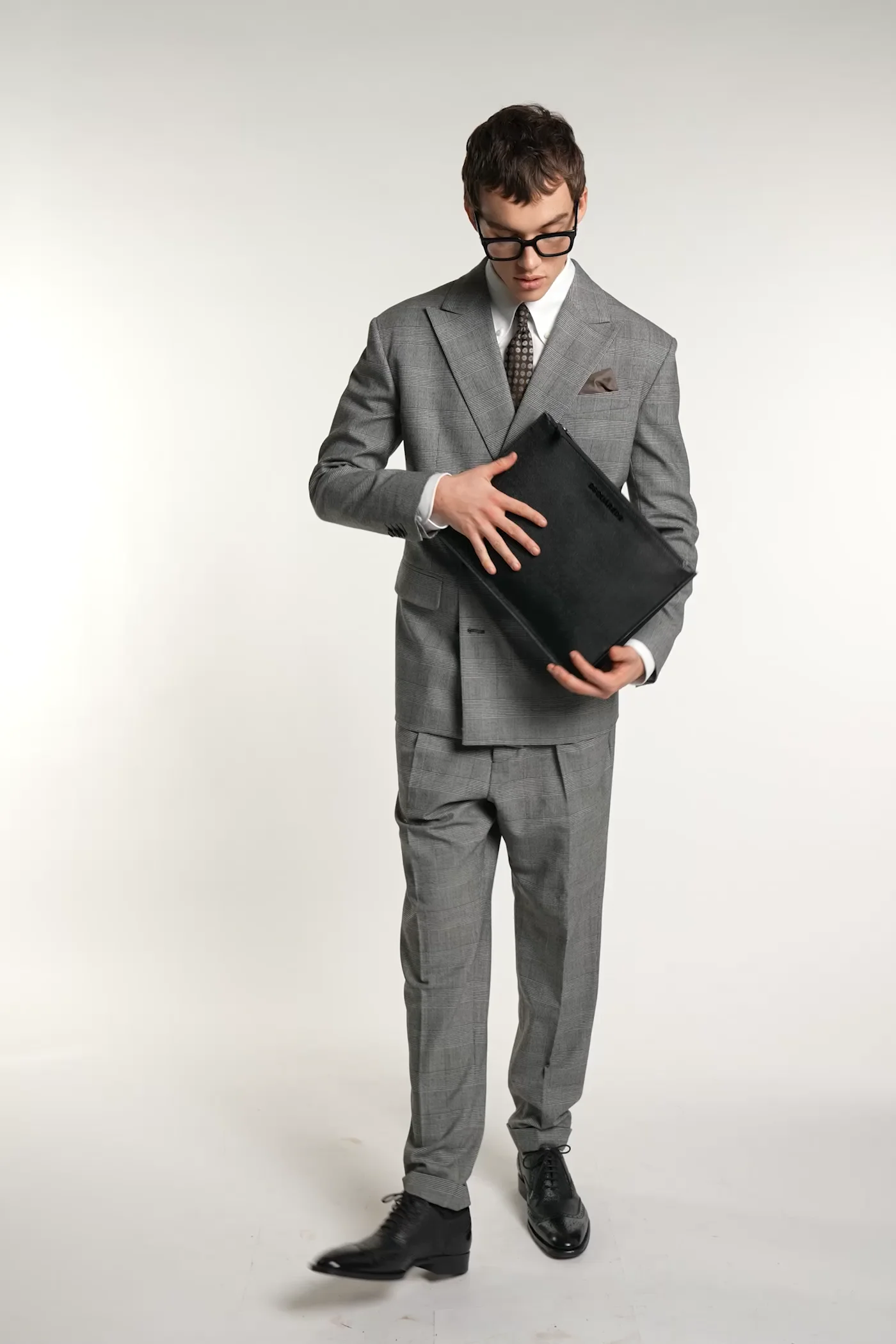 大幅値下げ✨☆新品☆DSQUARED2 スーツセットアップ グレー 38 大幅値下げ✨☆新品☆DSQUARED2 スーツセットアップ グレー 38