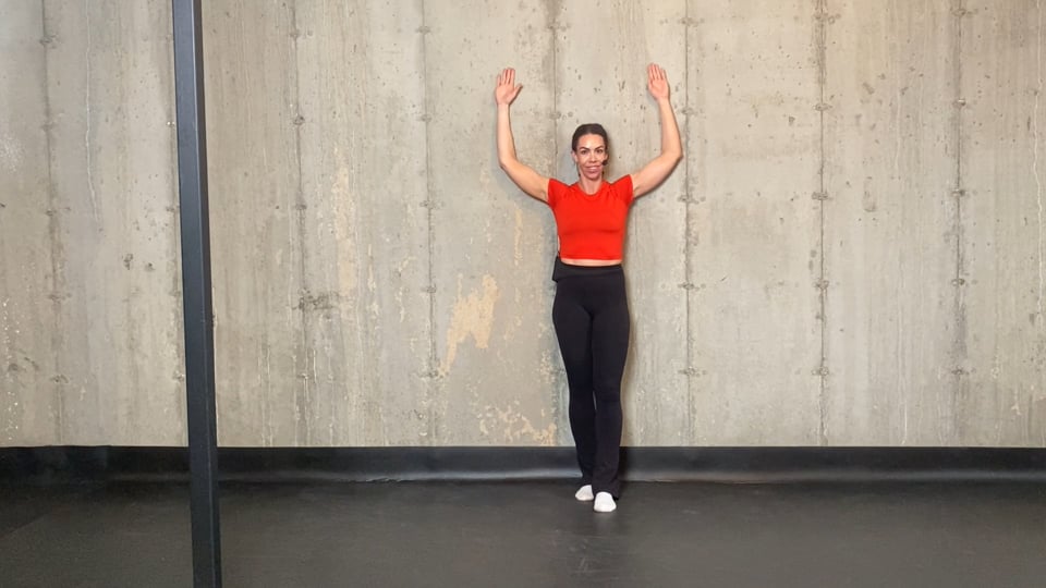 5 Minute Stretch | Shoulders