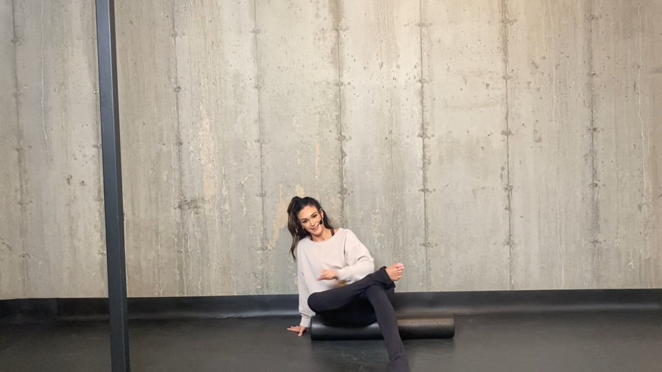 5 Minute Stretch | Glutes