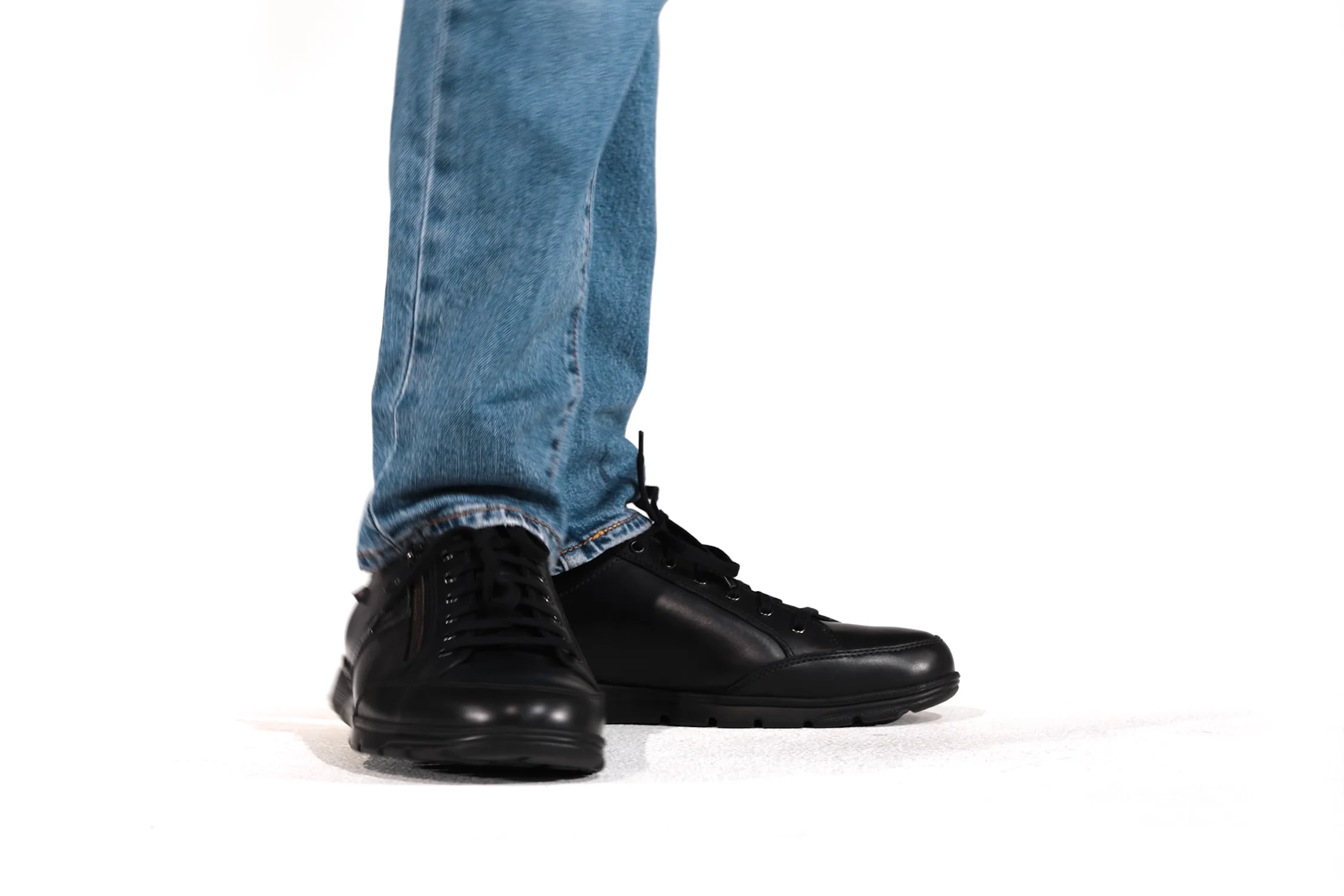 Kristof | Mephisto USA