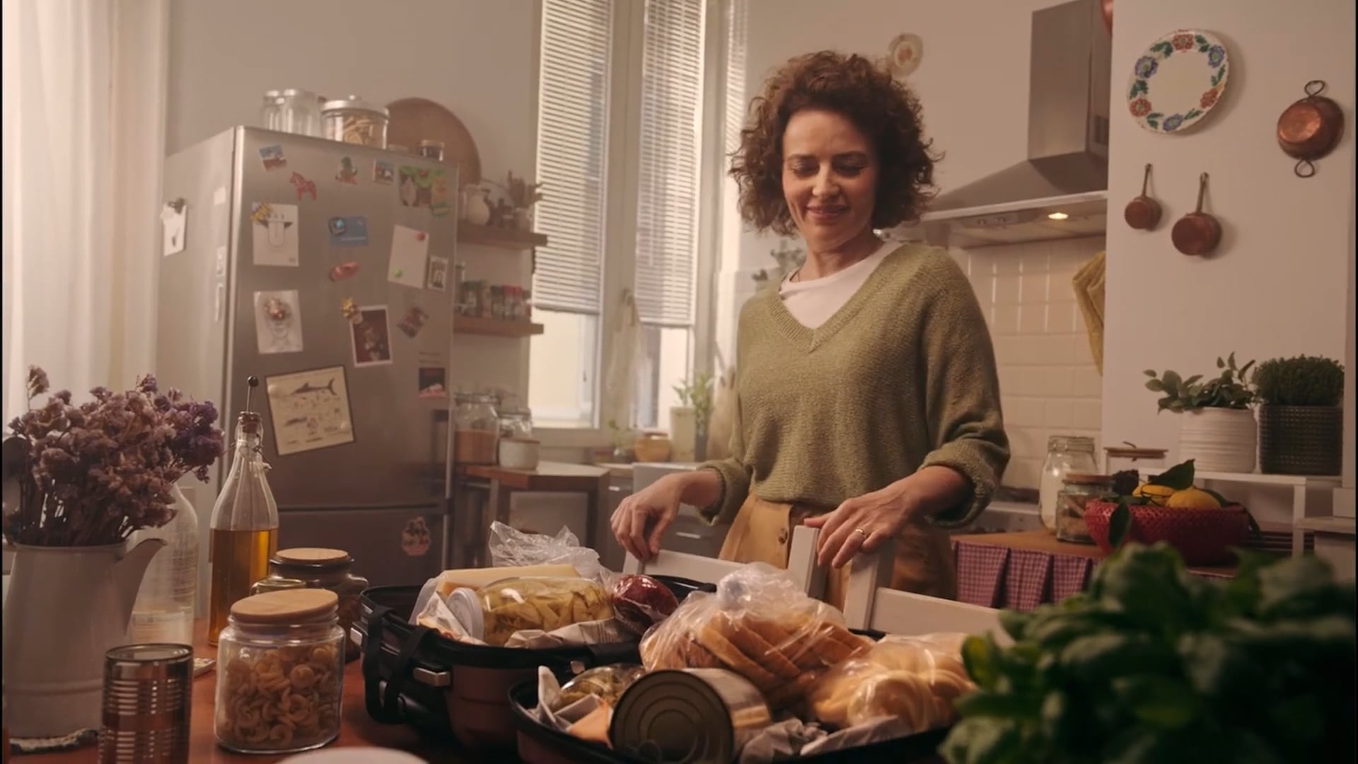 COMMERCIAL REEL