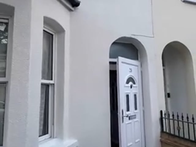 4/5 Bedroom house for family in Leyton Main Photo
