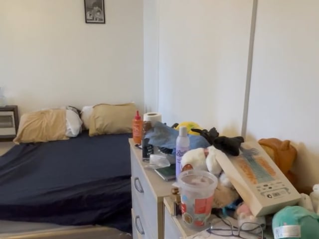 Big Room with Balcony in Mile End Area Main Photo