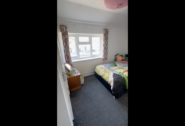 Ensuite Large Double Room Available Now Main Photo