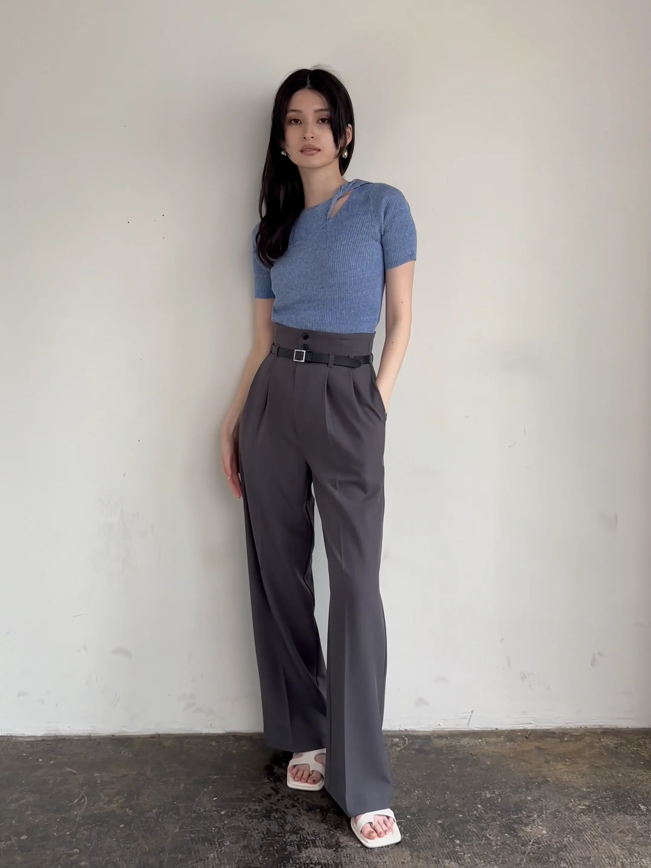 ツイストワンショルニット|ムルーア(MURUA)公式通販|RUNWAY ツイストワンショルニット|ムルーア(MURUA)公式通販|RUNWAY