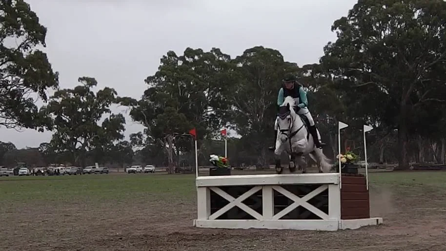 Chelsea Whicker riding Ocean Drive 18 CCN1 Naracoorte EA Horse Trials