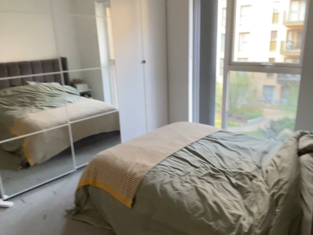 Spacious Ensuite Double Bedroom with All Bills Inc Main Photo