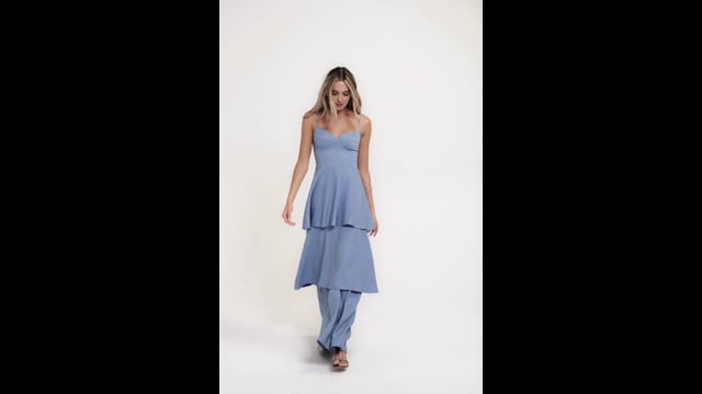 VESTIDO AMORA MIDI                                                                                   AZUL BEBE