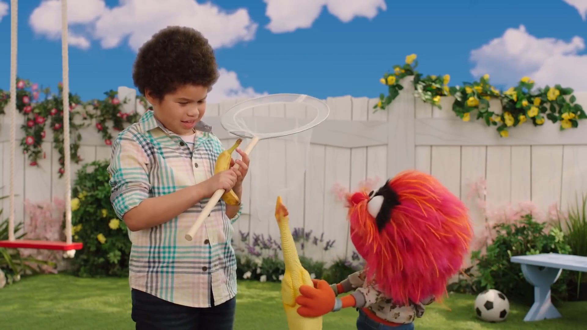 Muppet Babies Play Dates - Soccer with Animal