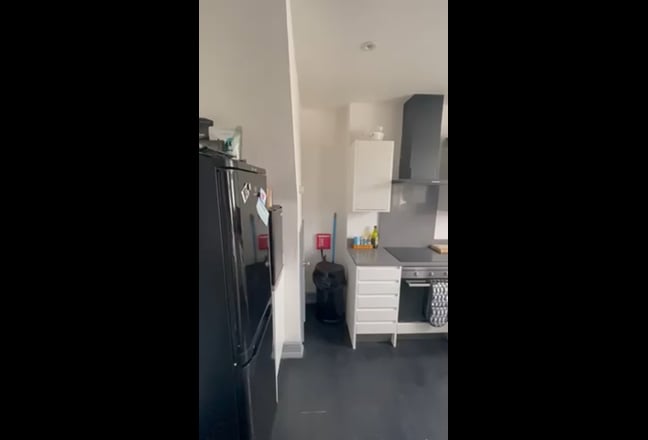 Video 1: Kitchen area