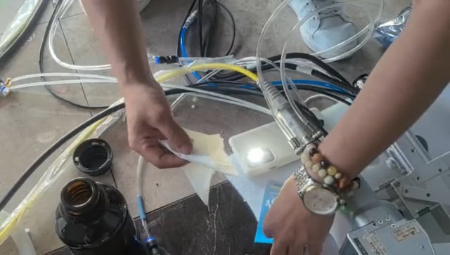 L-OPTICAL/WIPE for Lens Cleaning with Bright Light & Fiber Optic QBH Connector Installation