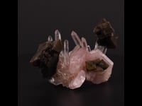 68063 - Fluorapatite, Quartz, Siderite