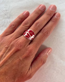 Coral and Sterling Silver 925 Ring - Elegant Leaf Design